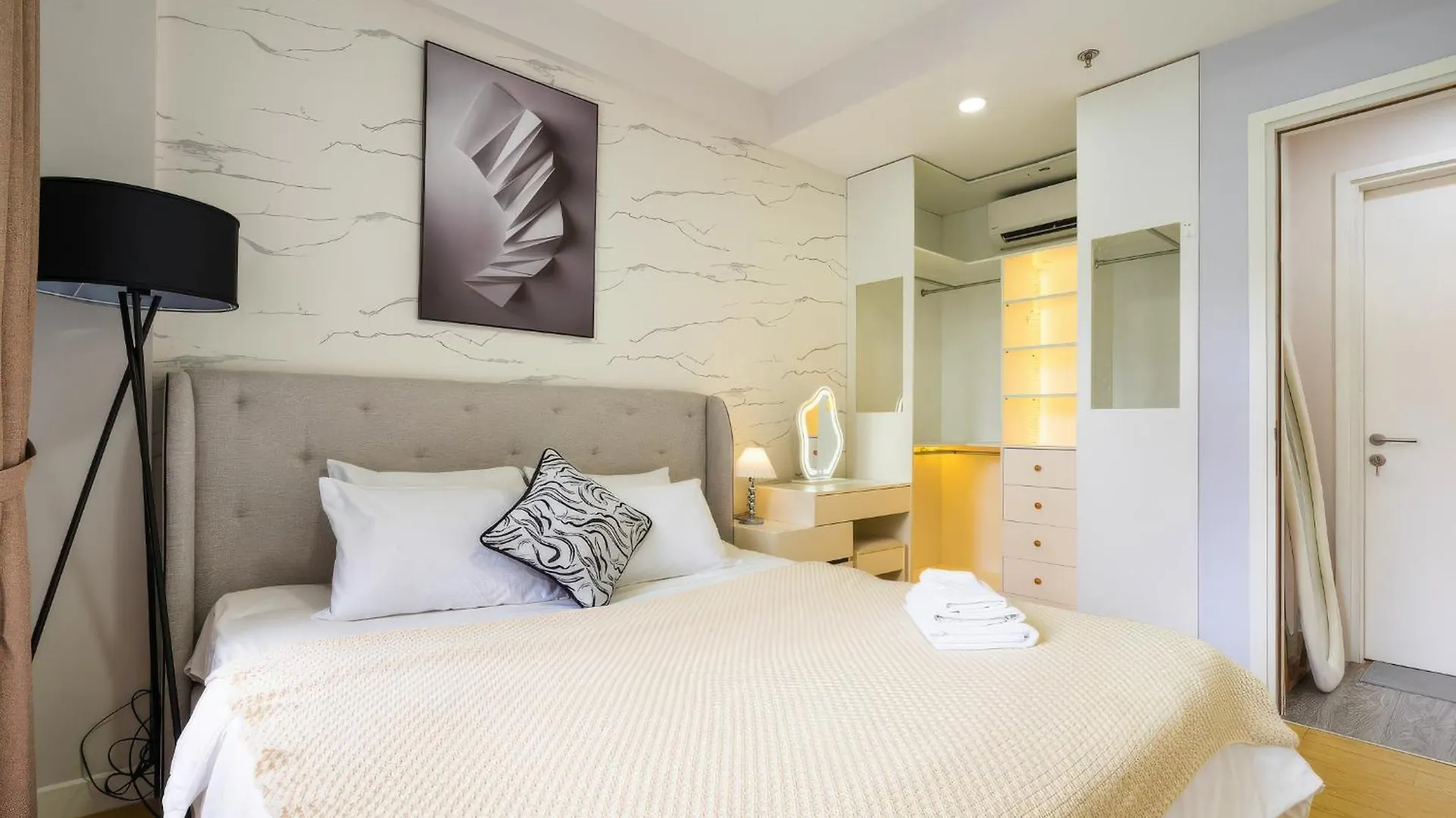 Genius Saigon - Masteri Thao Dien Distrist 2 Ho Chi Minh City Apartment