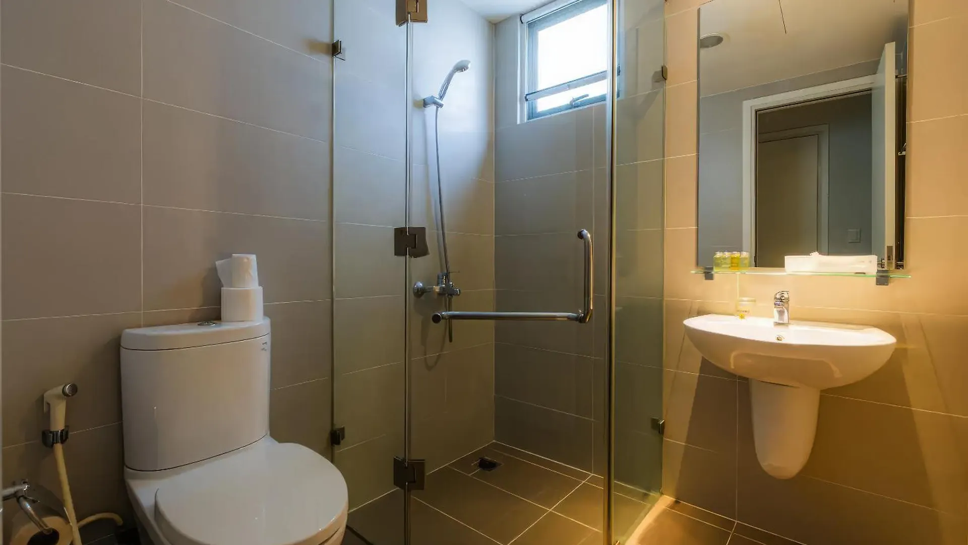 Genius Saigon - Masteri Thao Dien Distrist 2 Ho Chi Minh City Apartment